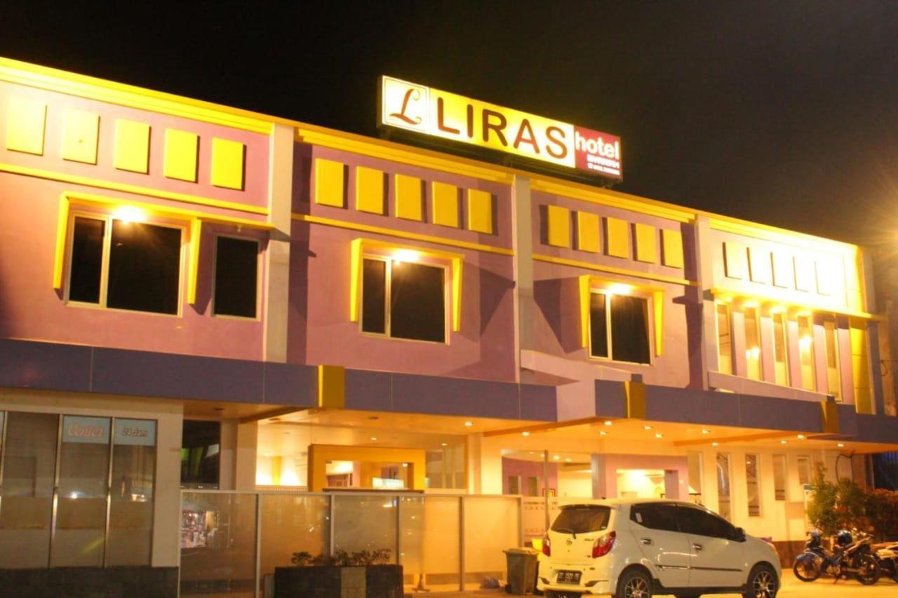 Liras Hotel Syariah Pulupanda Esterno foto